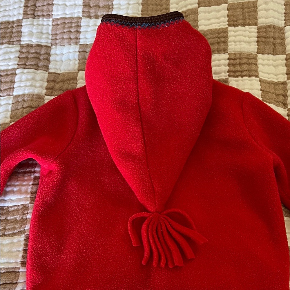 Hanna Anderson Red Hooded Baby Jacket with Farm Appliqués size 3-6 months - Picture 4 of 4